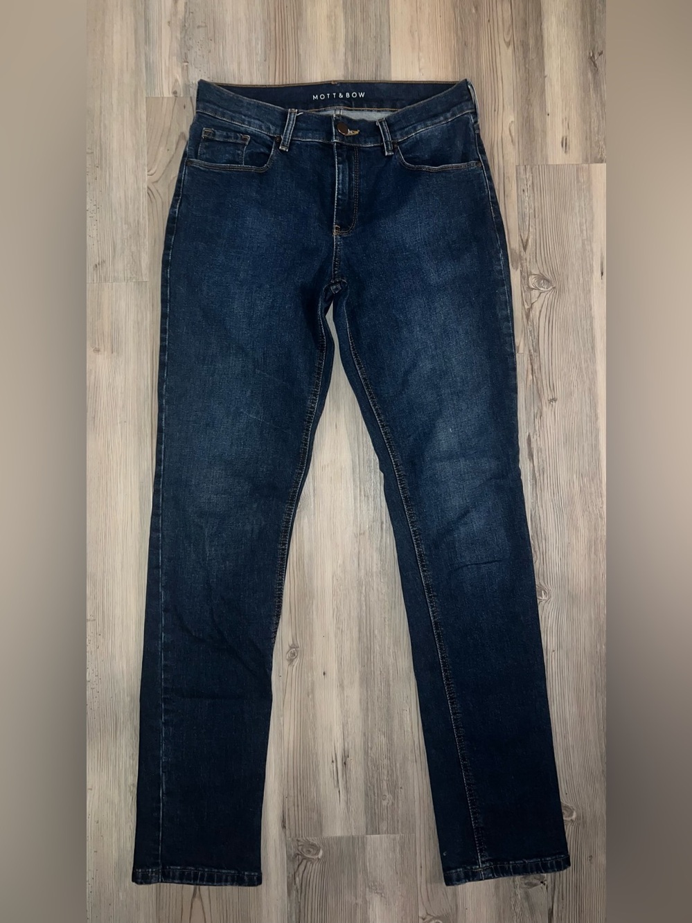 Mott and Bow Boyfriend Jeans Womens 27x32 Dark Blue Denim Straight